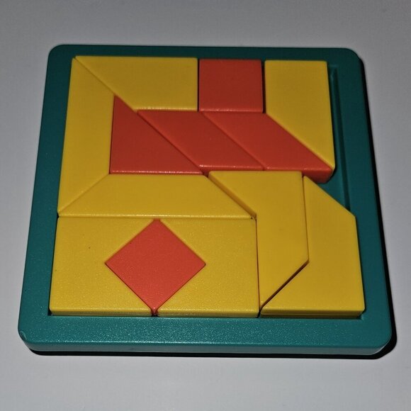 MISSING PIECE Shape by Shape Binary Arts Puzzle Game 60 Cards Travel Case AS IS - Picture 5 of 8
